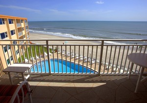 Ocean Front Complex - Top Floor Unit! Can't Get Any Closer To The Ocean!
