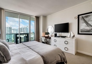 Ocean, Marina & City View Studio + Balcony #2