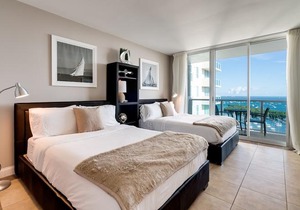 Ocean Million Dollar View Studio + Balcony #3