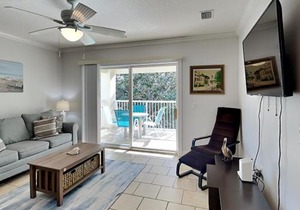 Ocean Reef 305