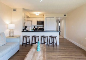Ocean Views + SandyToes at Ocean Pointe Suites