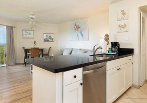 Ocean Views + SandyToes at Ocean Pointe Suites