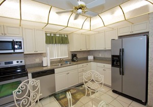 Outstanding Corner Unit in the Sea Breeze Resort!