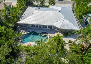 Paradise Pointe