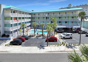 Pelican Pointe 311:Walk to Beach~Pool~Free Parking
