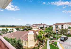 Penthouse Condo w/Stunning View of Clubhouse and Lake Cay!