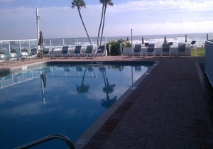 PERFECT 1BR, 2 BATH CONDO ON THE BEACH - STEPS AWAY FROM THE ATLANTIC OCEAN!
