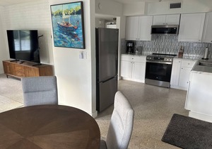 Perfect Holiday Beach Home with private Pool,nPets welcome and stay Free