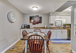 Pet Friendly | Updated Forest Ridge Villa | Short Walk to the Beach | Community Pool & Tennis