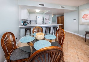 PI 504: Seabreeze Heights - This Is The Condo For Your Getaway!