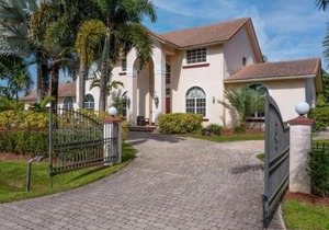 Plantation Acres Mansion villa
