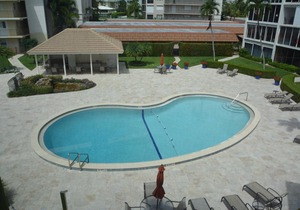 Prime Waterfront Location overlooking Moorings Bay. 7 minute walk to the beach