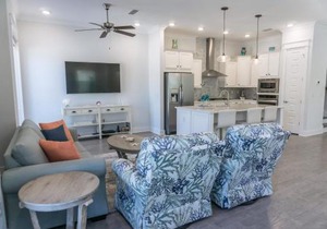 Prominence on 30A