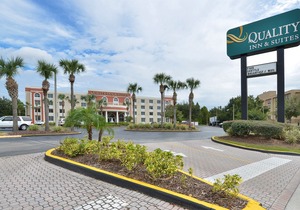 Quality Inn & Suites Near the Theme Parks