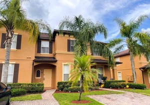 Regal Palms Resort 4 beds townhome with resort amenities