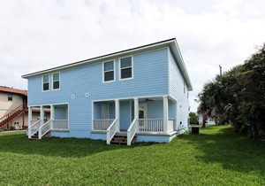 Relaxing Beachside Villas - Great Ocean View ! Family and Pet friendly