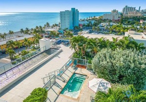Rooftop Pool - Hot Tub -Hollywood Beach Boardwalk
