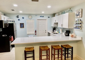 Sand Reef Holiday #5 - 300 yards from the beach!