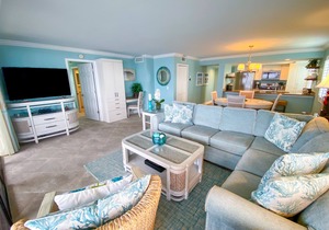 Sanibel Harbour Resort Harbour Tower 717: Relaxation awaits you!