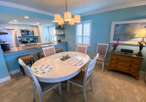 Sanibel Harbour Resort Harbour Tower 717: Relaxation awaits you!