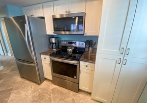 Sanibel Harbour Resort Harbour Tower 717: Relaxation awaits you!