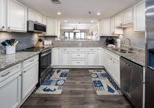 SD 508: Beachfront Boho - Indulge in Sunset Serenity with Gulf Views!