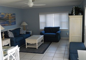 Seaside Bungalow - Beautiful Gulf of Mexico beach and heated pool
