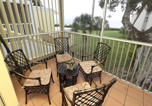 Seaside Escape – Beach Castle Condo #24 with Bay View by RVA