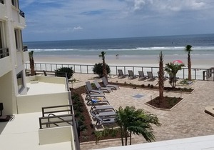 SEYCHELLES CONDOMINIUM in Daytona Beach Shores