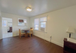 Shore Beach Houses - 38 B Lincoln Ave