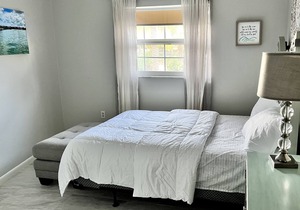 Single Family Home Minutes to the Beach