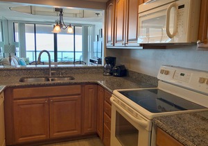 Sky High Views-14th Floor Sand Key Beachfront! Spacious 1 BR!