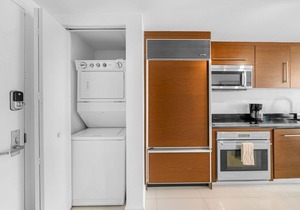 SKY Studio Icon Brickell