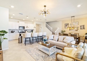 Solterra Elegantly 5BR4.5BA Villa w/private pool, Near Disney, FREE water park