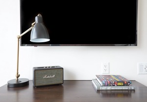 Sonder | The Queen | Charming Room