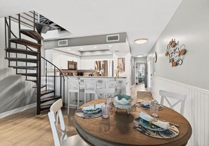 Sonrisa 10 | Beachfront Townhome in Belleair Beach