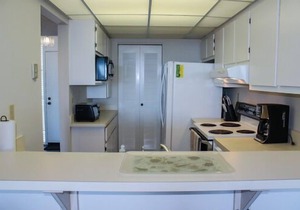 South Seas East C-710- Newly renovated top-floor condo with unobstructed views of the bay.