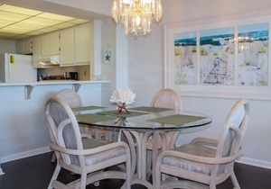 South Seas East C-710- Newly renovated top-floor condo with unobstructed views of the bay.