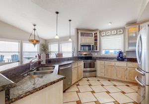 Spacious Beachfront Home w/Deck, Balcony, Central A/C, Washer/Dryer, and WiFi