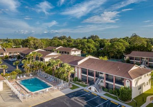 Spacious Condominium at the Heart of Town! Two Miles from the Beach!