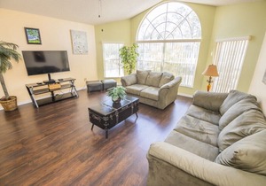 Spacious Interior - Free WiFi - Near Disney - Royal Palms