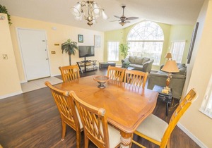 Spacious Interior - Free WiFi - Near Disney - Royal Palms