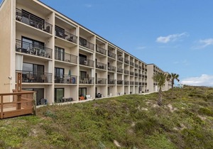 Spectacular Oceanfront Views ~ Olympic Sized Heated Oceanfront Pool