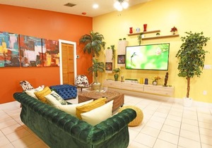 Spring Sale | Huge backyard | 3 Beds Apartment | Calle Ocho| South Beach 12min