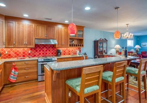 St. George Street Apartment