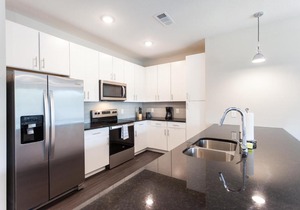 Stay Gia Modern 2 Bedroom Apartment At The Exchange