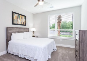 Stay Gia Modern 2 Bedroom Apartment At The Exchange