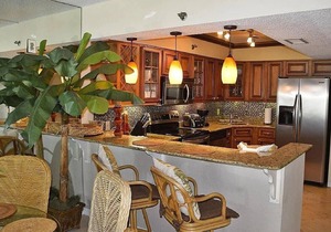 Stunning 3 bed/2 bath beachfront condo in Madeira Beach, FL