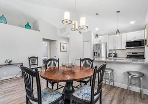 Stunning Newly Renovated Club Cottage in PGA
