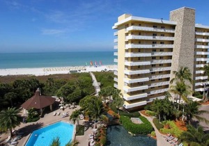 Stunning Two Bedroom Villa on Marco Island